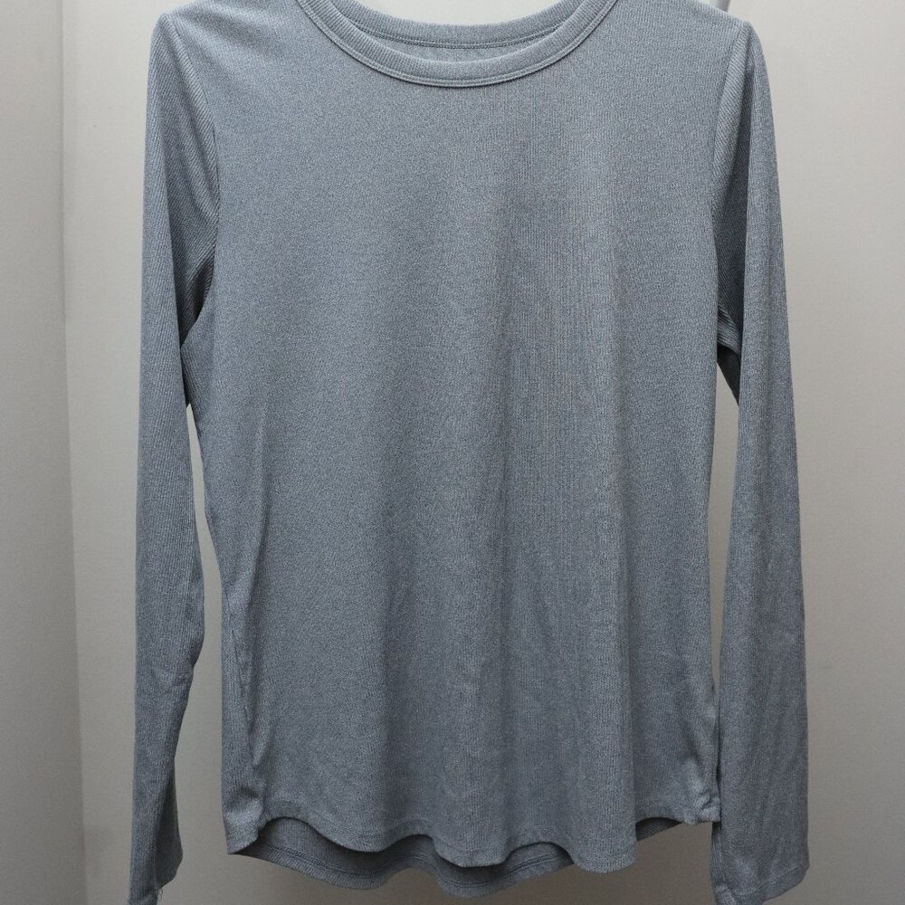 Long sleeve t-shirt